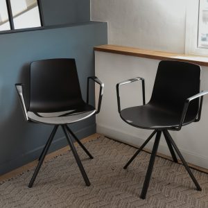 SwiftMove Visitor Chair